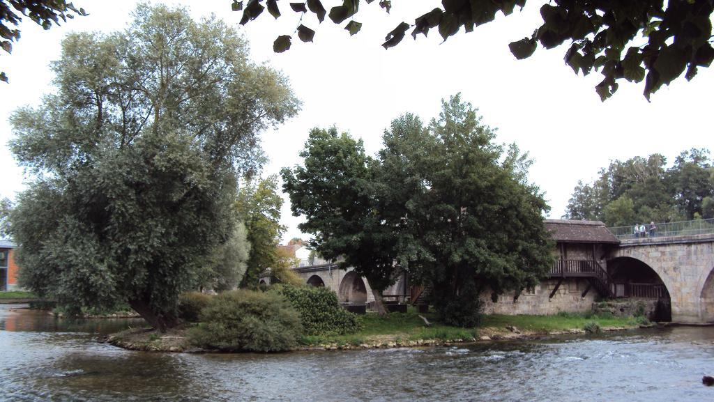 Le 3 Rue Grande Bed & Breakfast Moret-sur-Loing Exterior photo