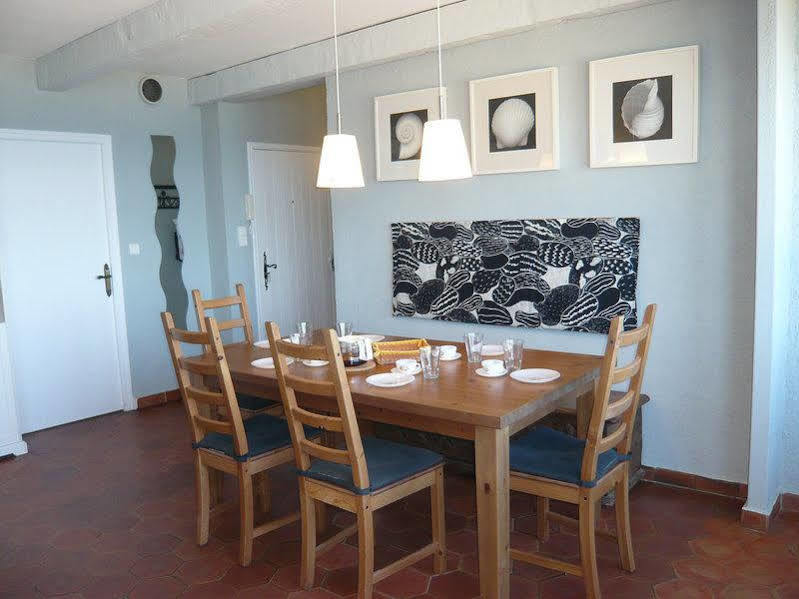 Le 3 Rue Grande Bed & Breakfast Moret-sur-Loing Exterior photo